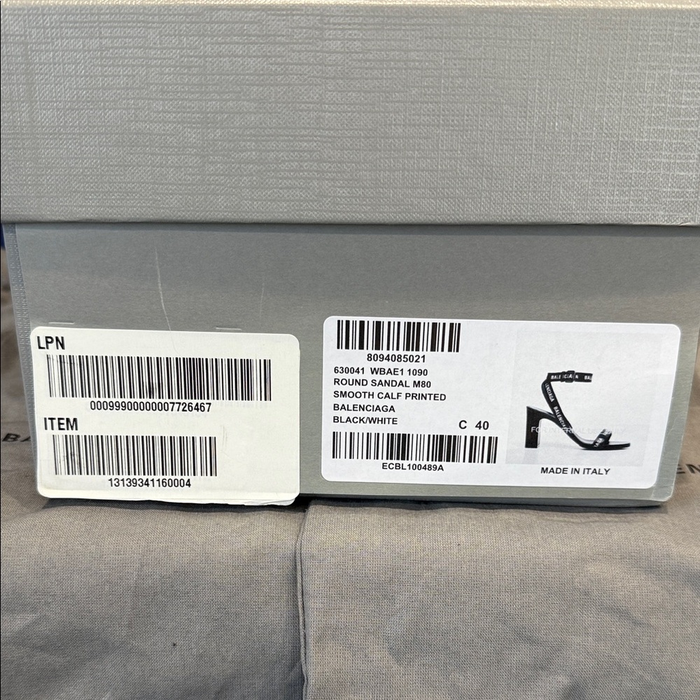 Balenciaga Black Round Sandal M80 - Picture 6 of 6